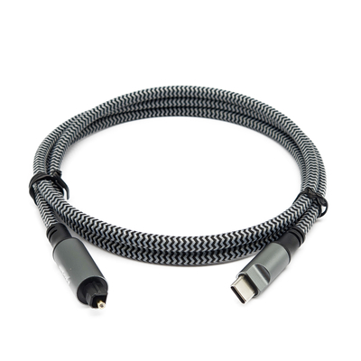 กระบอกเสียงดิจิทัล Toslink สีดําที่มีเนื้อเยื่อสีดํา พร้อมสายประสานเพศชายประเภท C และพับทองสําหรับเสียงใส