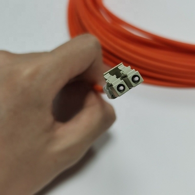 ขายร้อนอุตสาหกรรม Jumper สายไฟฟ้าไฟเบอร์ออปติกอุตสาหกรรม Patch Cord QG-G50-2C-B-LL