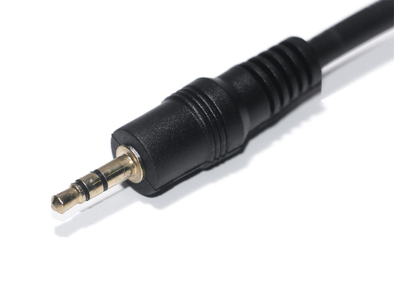 สายสัญญาณเสียงดิจิตอลออปติคัลขนาด 3.5 มม. 1 ม. Toslink ชายกับสายเคเบิลวิดีโอที่มีการป้องกันสาธารณะ