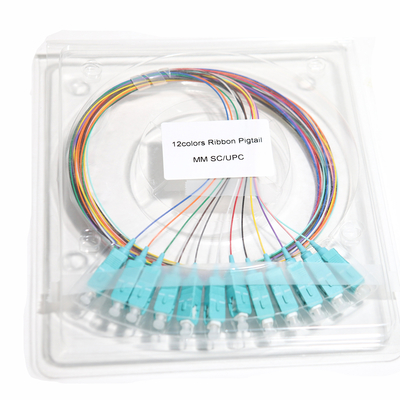 สายแพทช์ไฟเบอร์ออปติกสีน้ำเงิน SC & UPC 12Core Ribbon Pigtail Blue Port 09mm Gigabit Ethernet ความเร็ว 1.5M 2M 3M