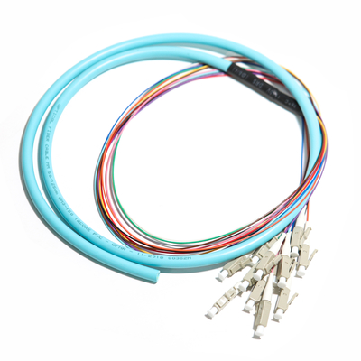 สายแพทช์ใยแก้วนำแสง LSZH สีน้ำเงิน FC UPC 12 Core Fan Out Cable พอร์ตสีเทา